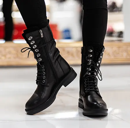 Les bottes militaires